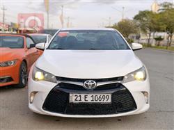 تۆیۆتا کامری